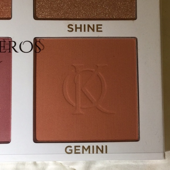 Kenia Ontiveros Beauty Blush and Shine Kit - Picture 8 of 12